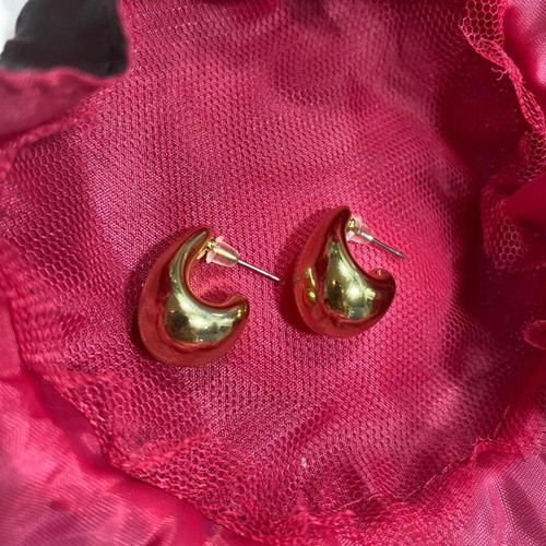 Modern gold earrings new