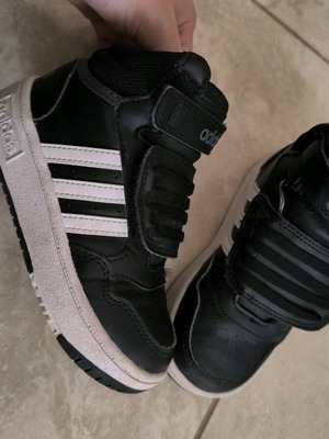 Adidas kids boots like new size 26