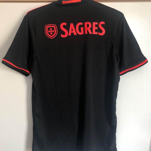 Φανέλα Benfica Adidas μεταχειρισμένη, μέγεθος Small