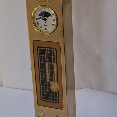 LM Louis Margux Paris quartz clock like new with day night indicator