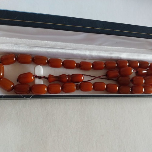 Bakelite komboloi 50 grams used
