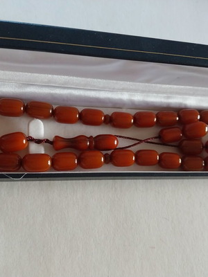 Bakelite komboloi 50 grams used