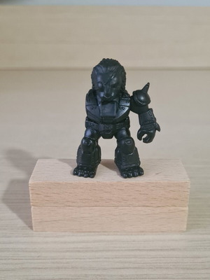 Teratomachos Leon the King figure used