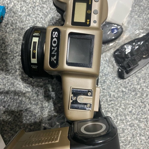 Sony cameras new, two pieces with accessories