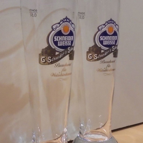 Schneider Weisse beer set of two used promotional glasses 500ml