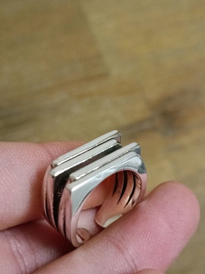 Women's 925 Silver-Plated Ring Size 17.5/55 Like New
