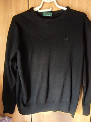 Fred Perry long sleeve shirt large, like new, 100% wool, black