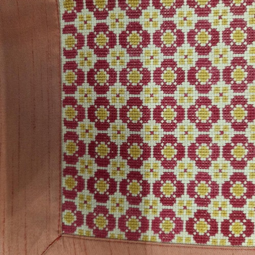 Napkin new with circle pattern in burgundy and gold