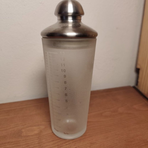 Vintage cocktail shaker set with frosted glass and metal stand like new