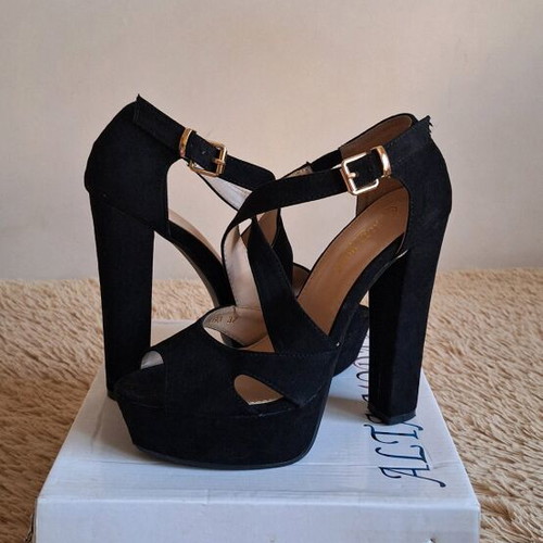 Alta Moda black pumps new, size 37