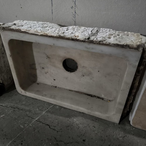 Marble sinks used, ideal for garden and barbecue