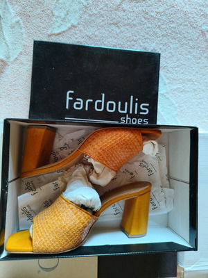Women’s mules like new, yellow and orange, size 41