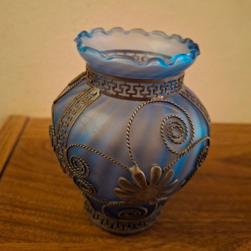 Filigree blue vintage 50s vase like new