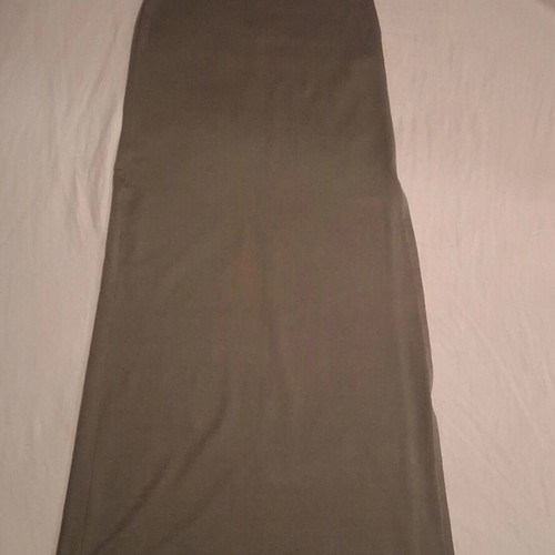 Bershka maxi skirt new with side slit khaki