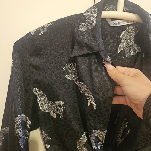 Zara satin crop shirt black, like new