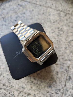 Nixon Regulus SS full metal ρολόι σαν καινούργιο, ανοξείδωτο ατσάλι ασημί