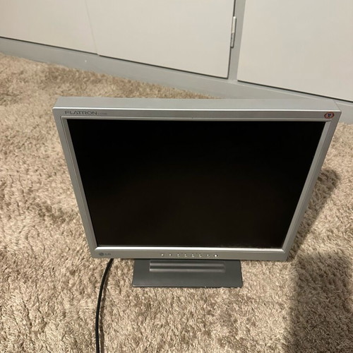 LG Flatron L1710S 17" monitor used, VGA only