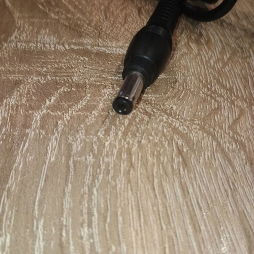 AC Adapter SR-90W for laptop, like new, 19V 4.74A