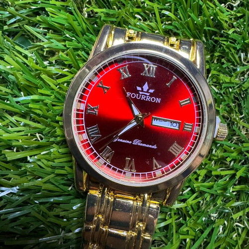 Luxurious Golden and Red Men's Watch New