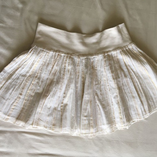 H&M white cotton mini skirt like new with gold stripes