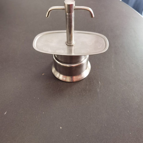 Vintage espresso machine in excellent condition with box