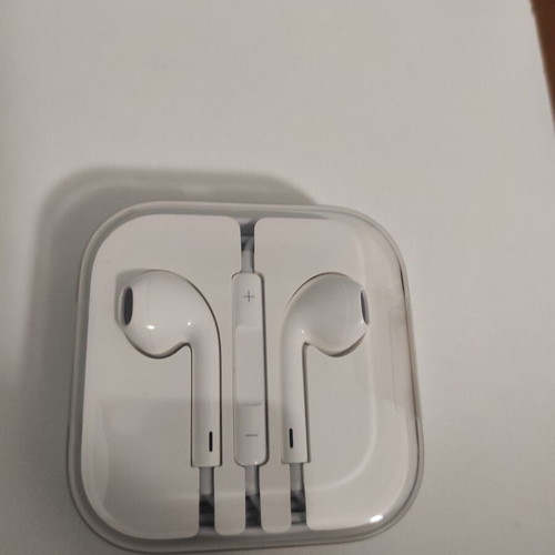 Apple Earpods wired earphones 3.5mm new