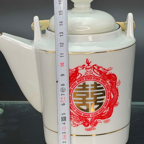 Tatung Vintage Porcelain Teapot used, 17 cm height