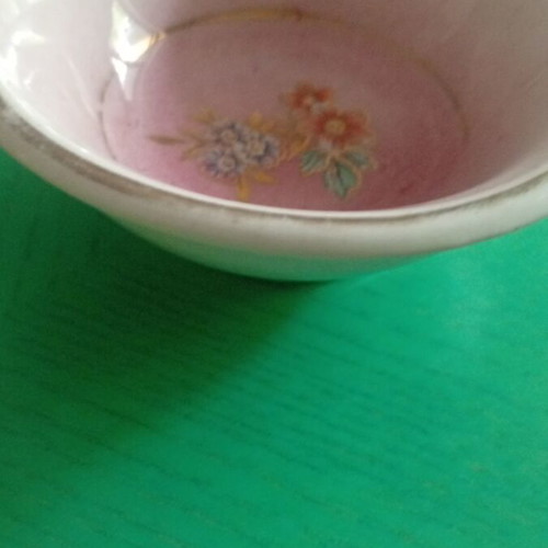 Vintage 1950 Asian Rice Bowl used, pink floral with gold finish