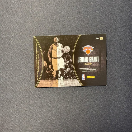 2015-16 Panini Black Gold Jerian Grant Rookie Jersey Autograph Card like new