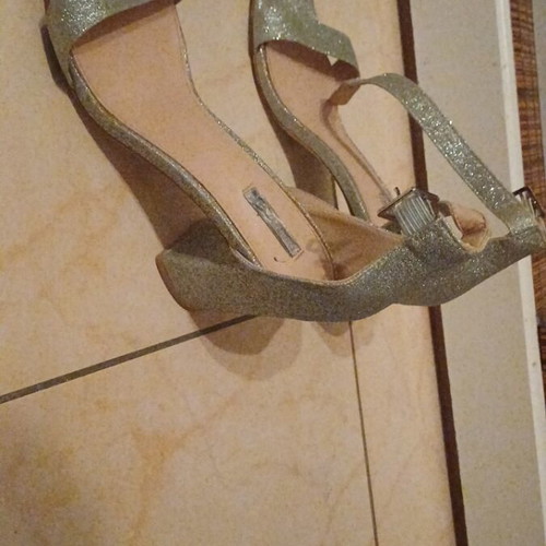 Bozikis silver glitter sandals like new, size 38