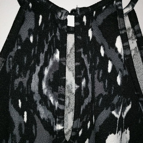 Midi fitted dress with tribal patterns Medium used