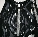 Midi εφαρμοστό φόρεμα με tribal σχέδια