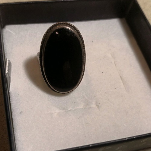 Silver 925 ring used with black oval onyx