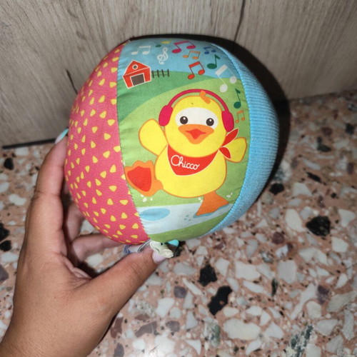 Chicco musical soft ball toy