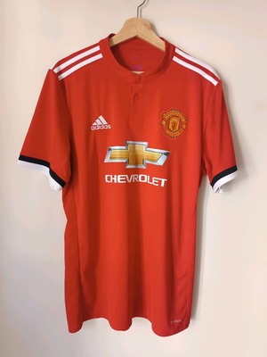Manchester United Martial 2017/2018 home jersey size L like new