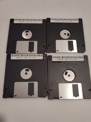 Floppy disk 3.5" καινούργιο, σετ 4 τεμαχίων, αχρησιμοποίητα