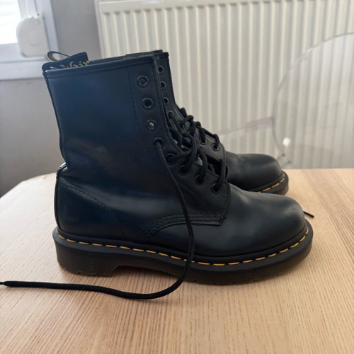 Dr. Martens blue ankle boots like new, size 37