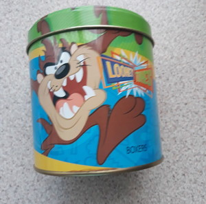 Μεταλλικό κουτί looney tunes