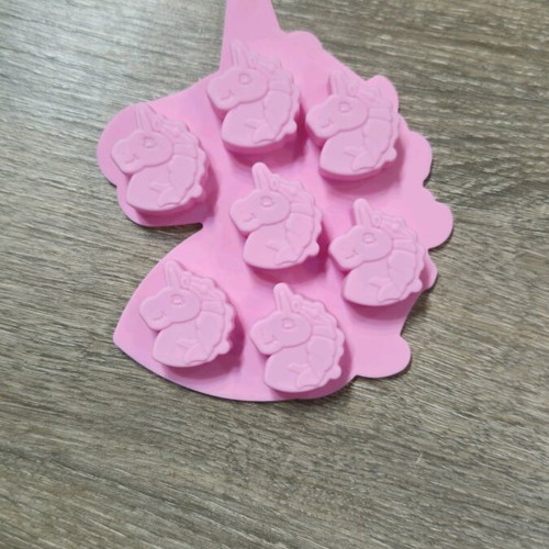Silicone mold unicorn new, 7 small unicorns