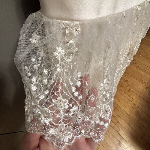 Pronovias Barcelona Vintage Mantilla Bridal Set 2004 by Manuel Mota