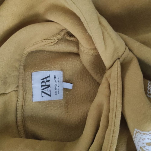 Zara children's sweatshirt, size 11-12, yellow