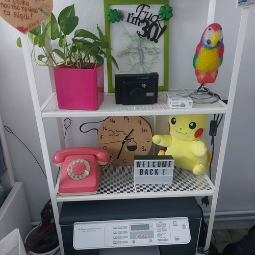 White metal shelf like new