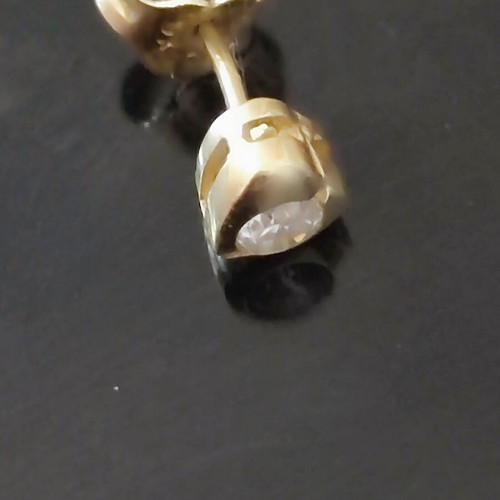 Women's earrings set with zircon heart studs and pearl stud, like new