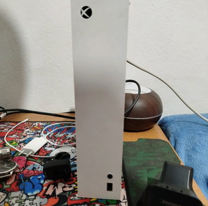 Xbox series s με πολλά παιχνίδια
