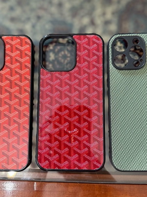 iPhone 14 Pro Max cases like new