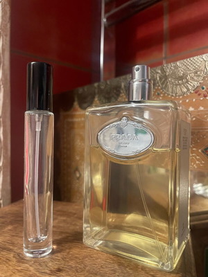 Decant Prada Infusion d Iris 10 ml μεταχειρισμένο