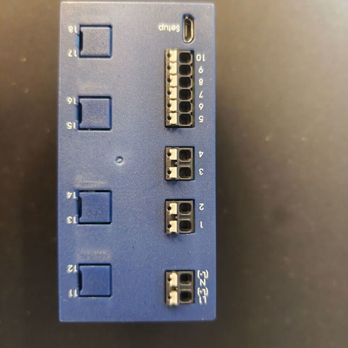 JUMO diraTRON 108 PID Temperature Process Controller