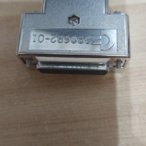 Commodore Amiga 15khz RGB to VGA adapter like new