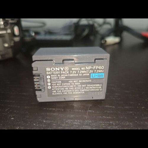Sony DCR-SR90E camera 120X zoom like new