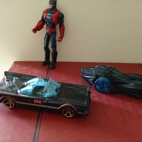 Batman figure with 2 Hot Wheels Batmobile used
